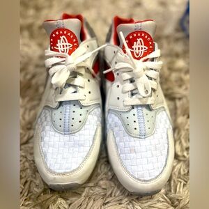 Nike Huarache Sneaker